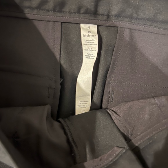 Lululemon City Pant - Picture 4 of 5